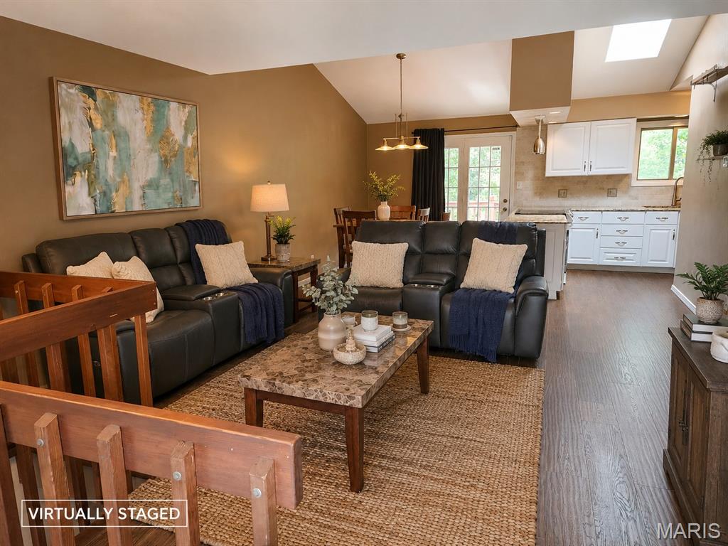 Parkridge Condos Ph 02 11 - Residential