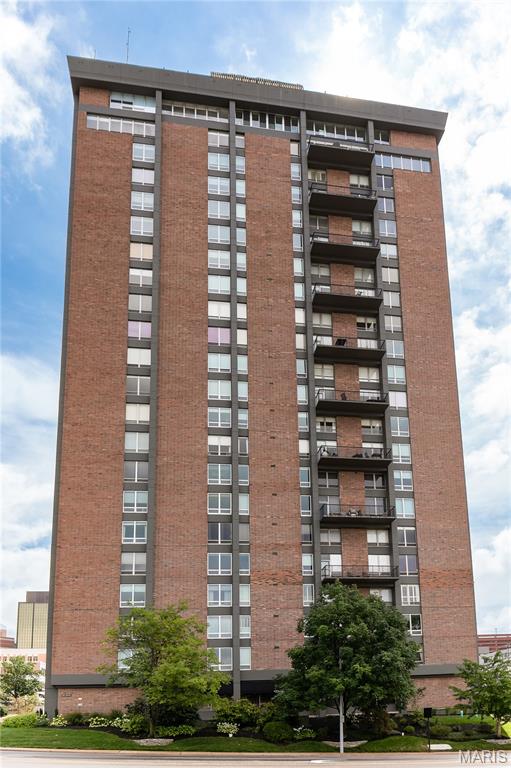 Park Tower Condo - Residential