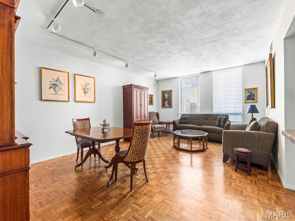 Park Tower Condo - Residential