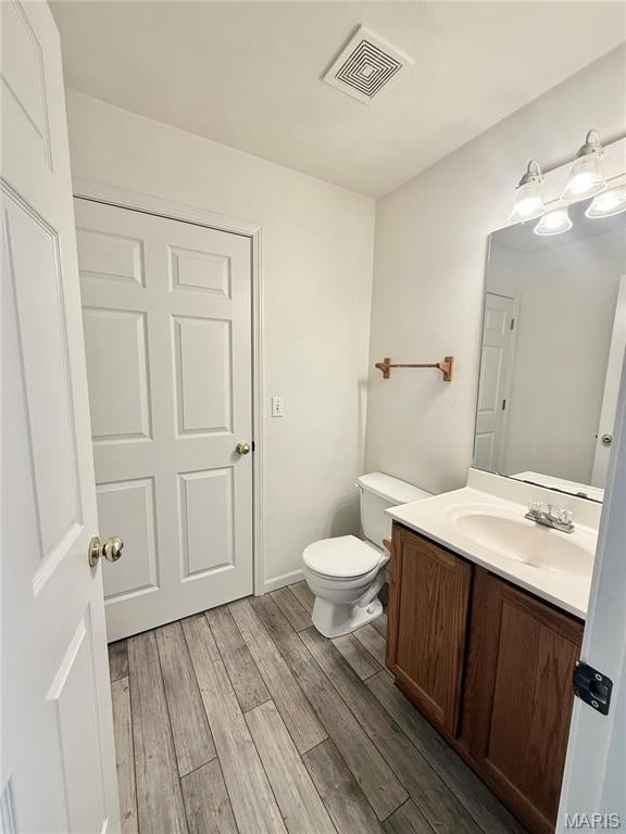 NOT IN A SUBDIVISION - Residential Lease