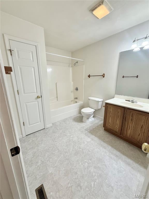 NOT IN A SUBDIVISION - Residential Lease