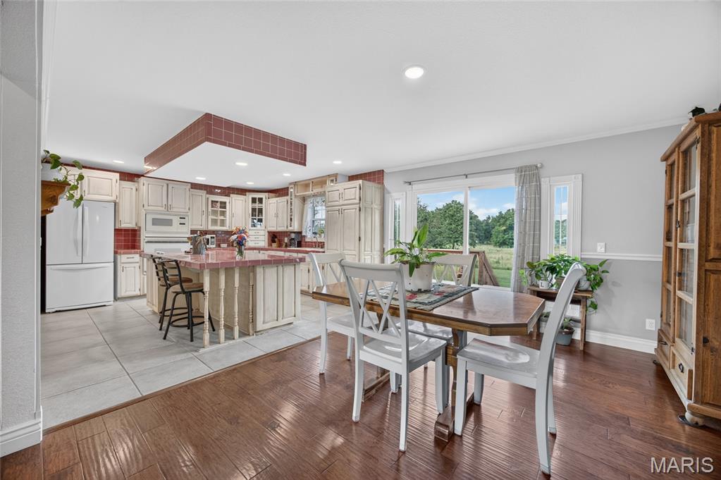 North Oaks - Residential