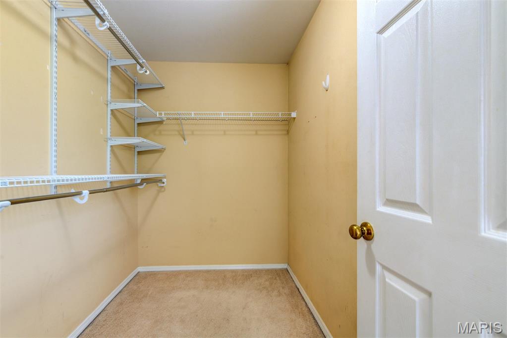 Spring Hill Farm Condo 28th - Residential