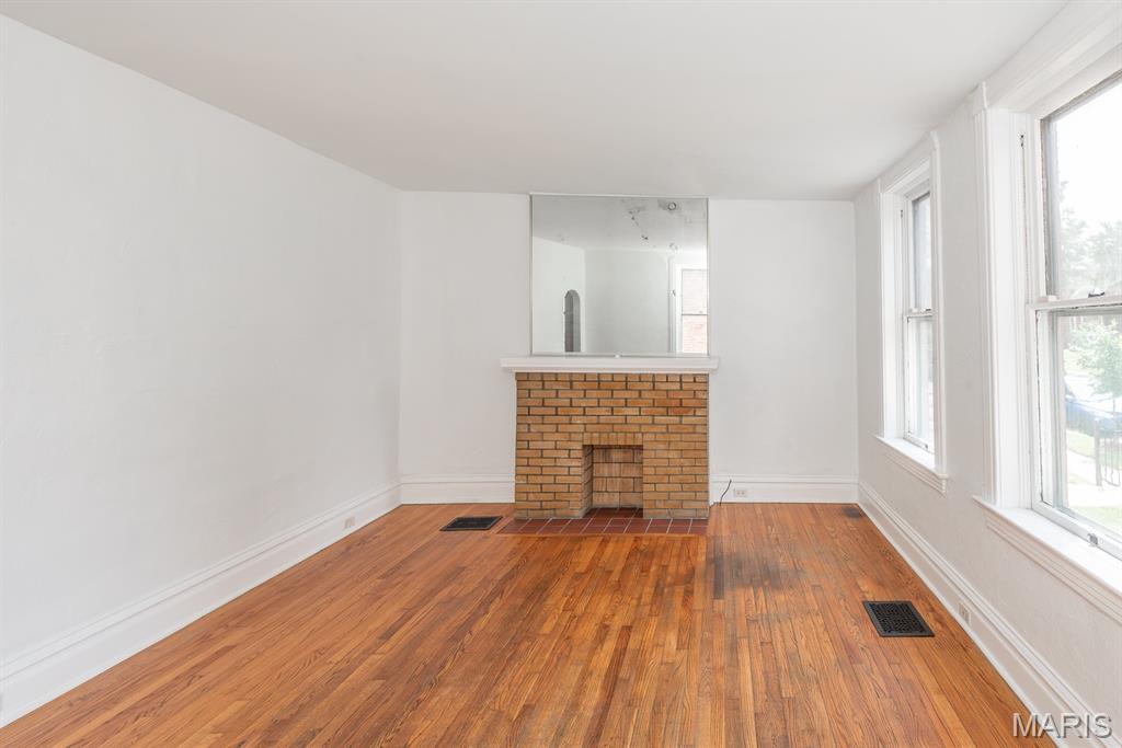 Russell Place Add - Residential