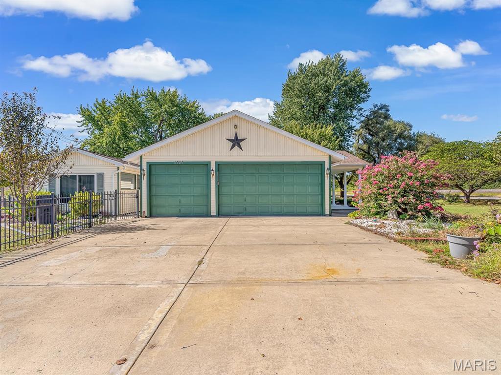 Nameoki Acres - Residential