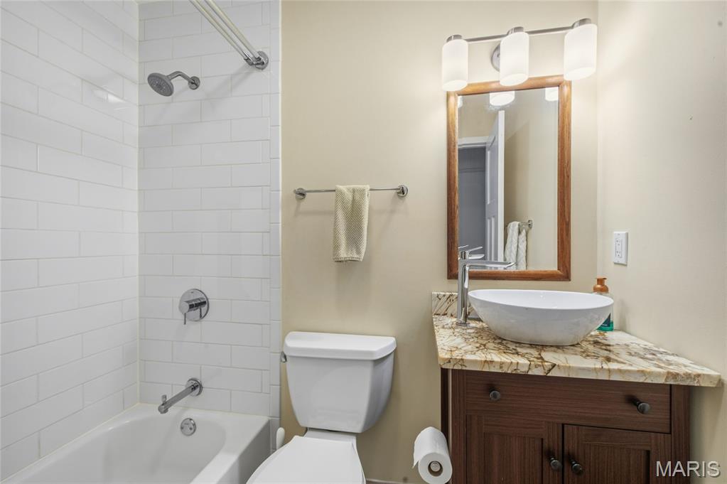Bellerive Estates Add 6 - Residential