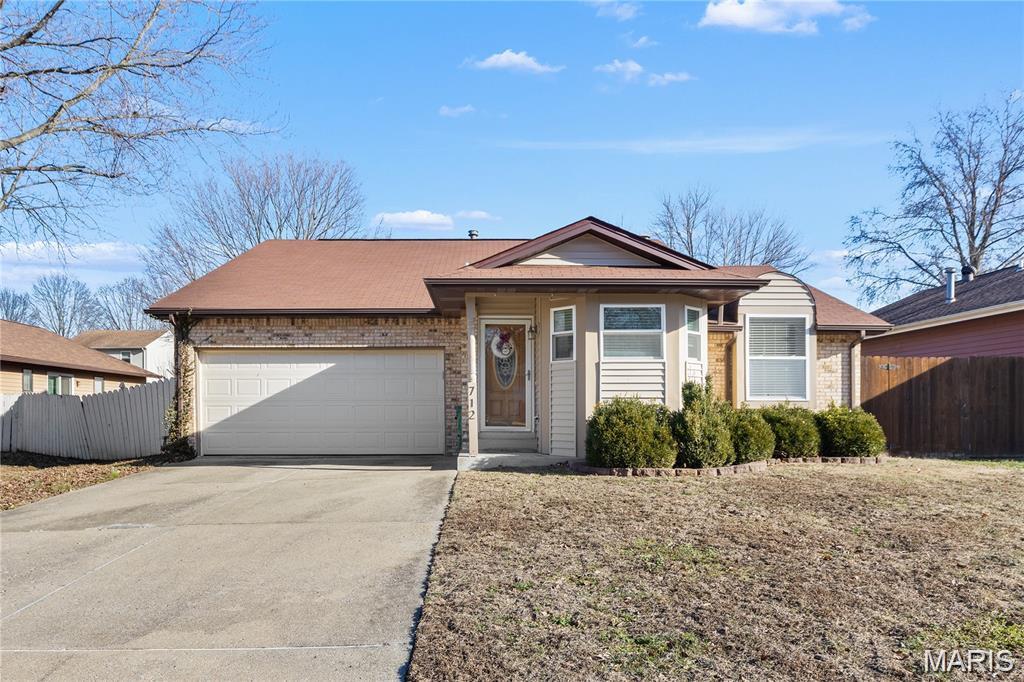 Spacious updated 3 bedroom 2 bath home. 3rd bedroom is located on the lower level along with 2nd bathroom. Excellent location and O'fallon schools. Tenant pays all utilities, is responsible for mowing the lawn, snow removal etc. Up to two pets allowed upon owner approval. $300 non refundable pet depoit per animal and $25.00 per month per rent per animal.  There is a 40. 00 application fee for each adult applicant. This pays for a nationwide background and credit check. Applicants must have been at their jobs for at least 6 months, bring in at least 3X the rent after taxes, have credits scores of 600 or better, have NO EVICTIONS, bankruptcies, and/or foreclosures on their records, and have clean backgrounds.