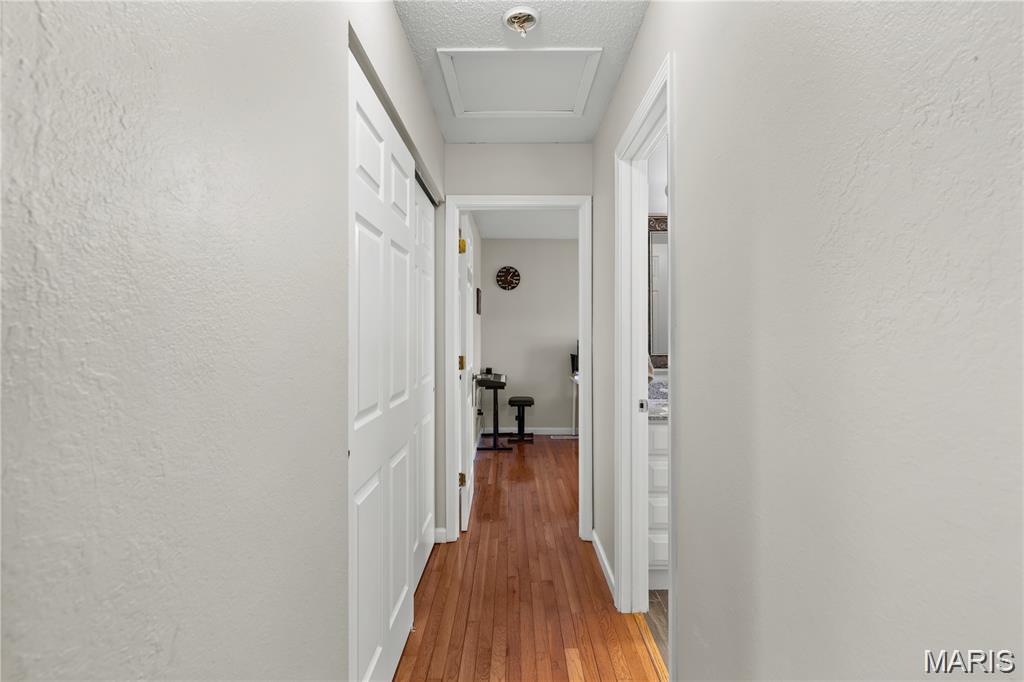 Country Oaks - Residential Lease