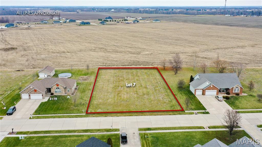 Hollowood Estates - Land