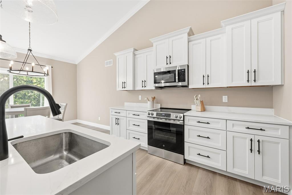 Auburn Lake Estates - Residential