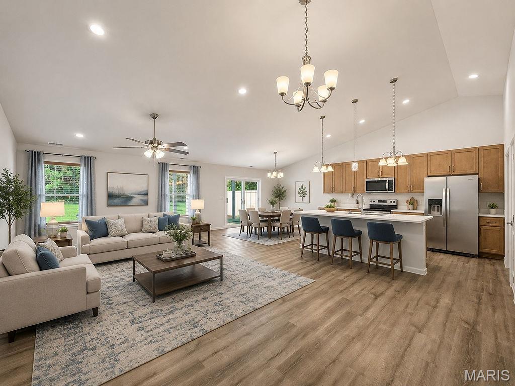 The Villas At West Ridge - Residential