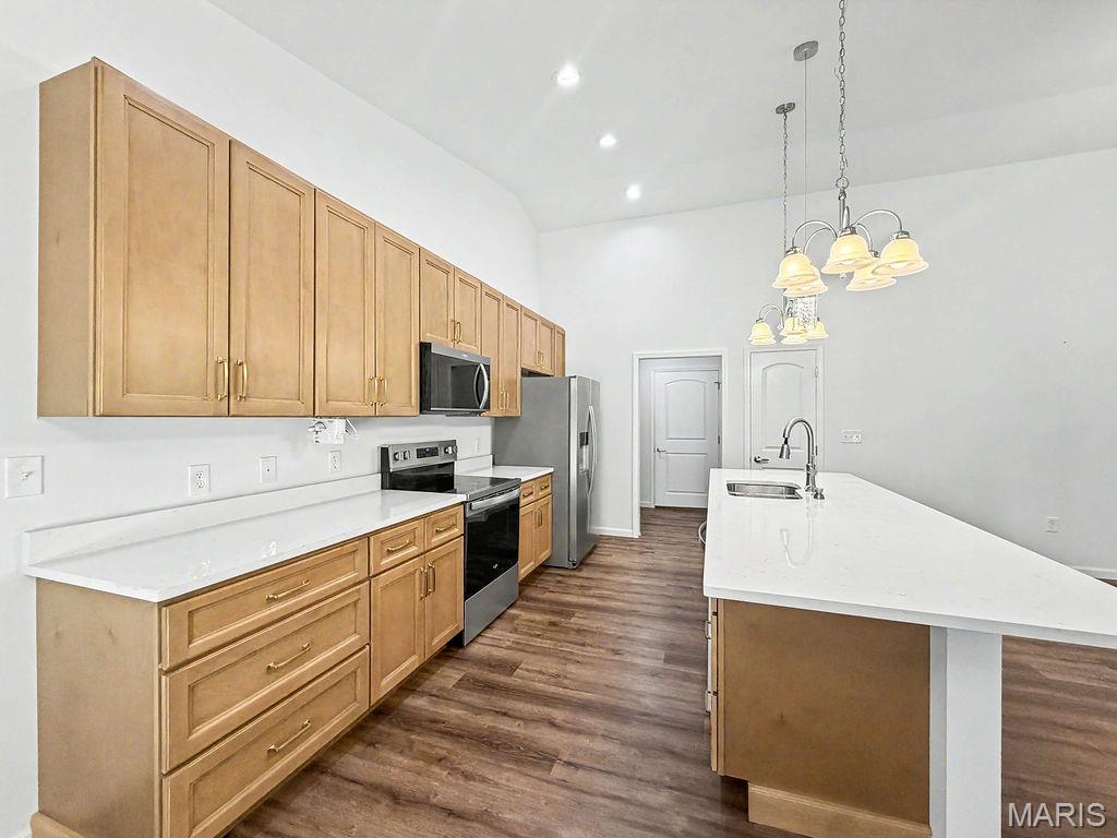 The Villas At West Ridge - Residential