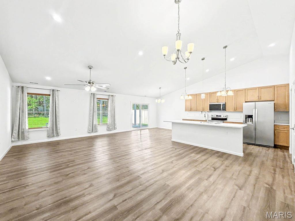 The Villas At West Ridge - Residential