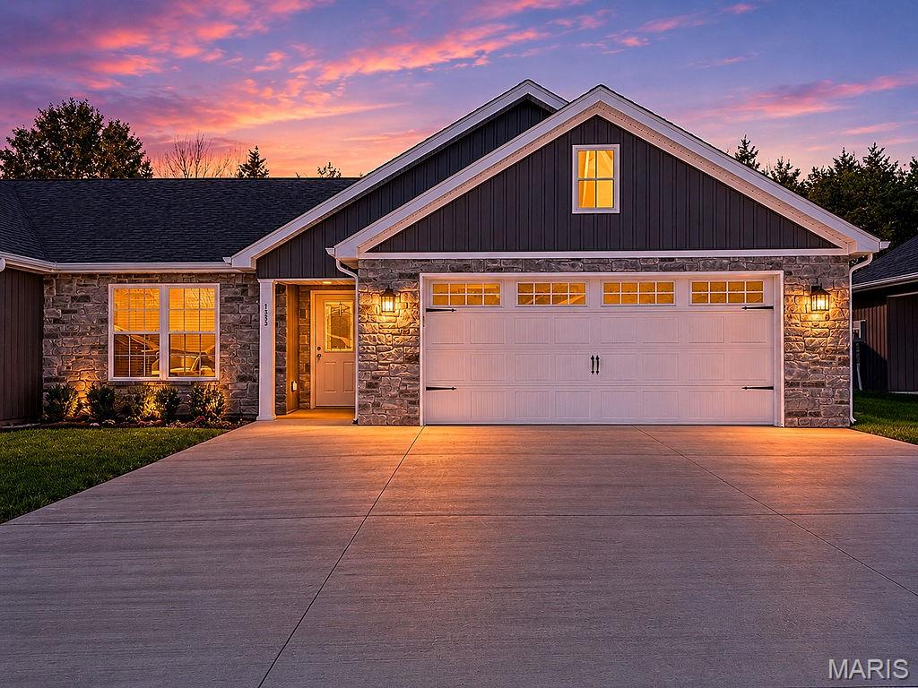 The Villas At West Ridge - Residential