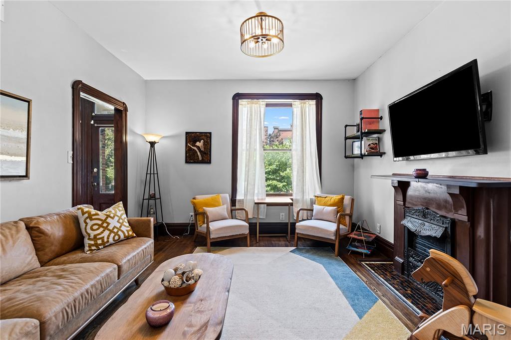 Tyler Place - Residential