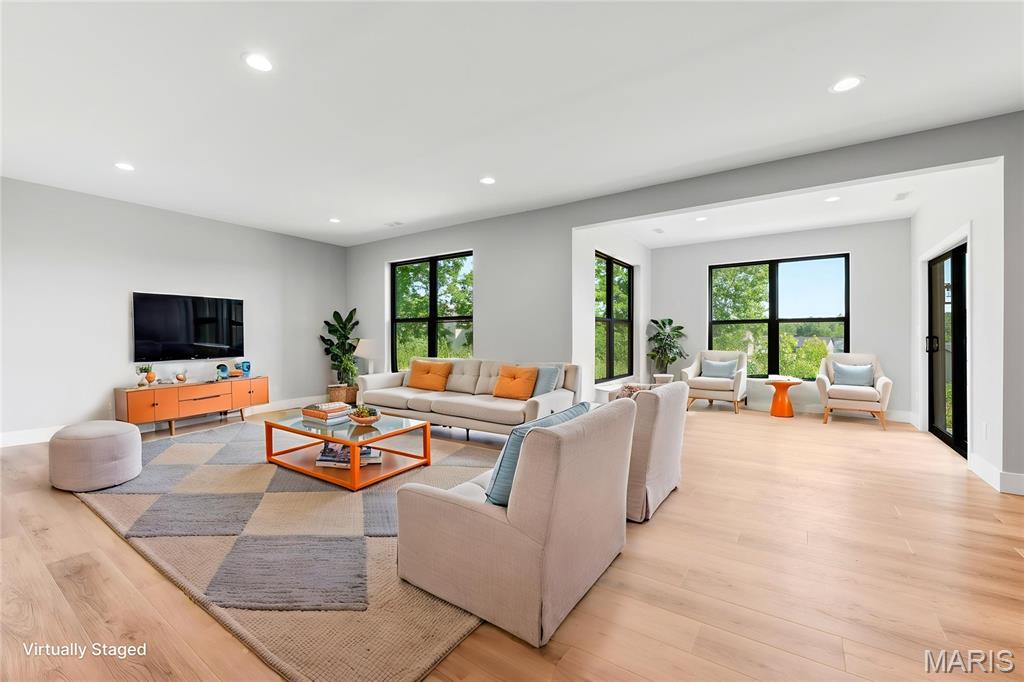 Stonebridge Bluffs 1st Add - Residential