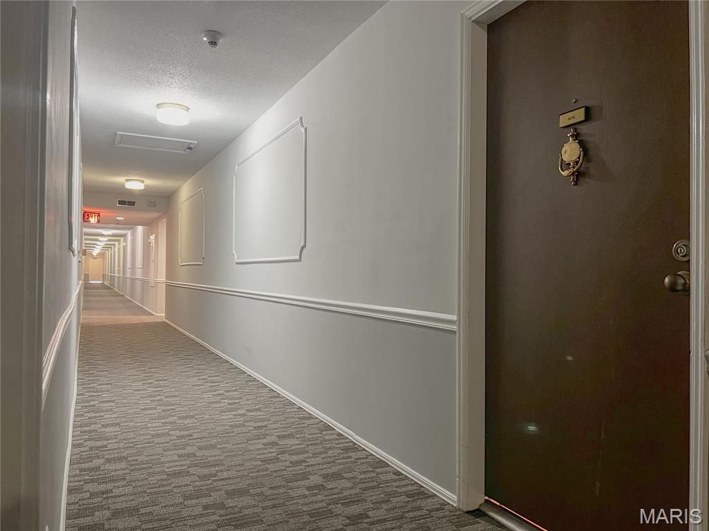 Coeur De Royale Condo - Residential