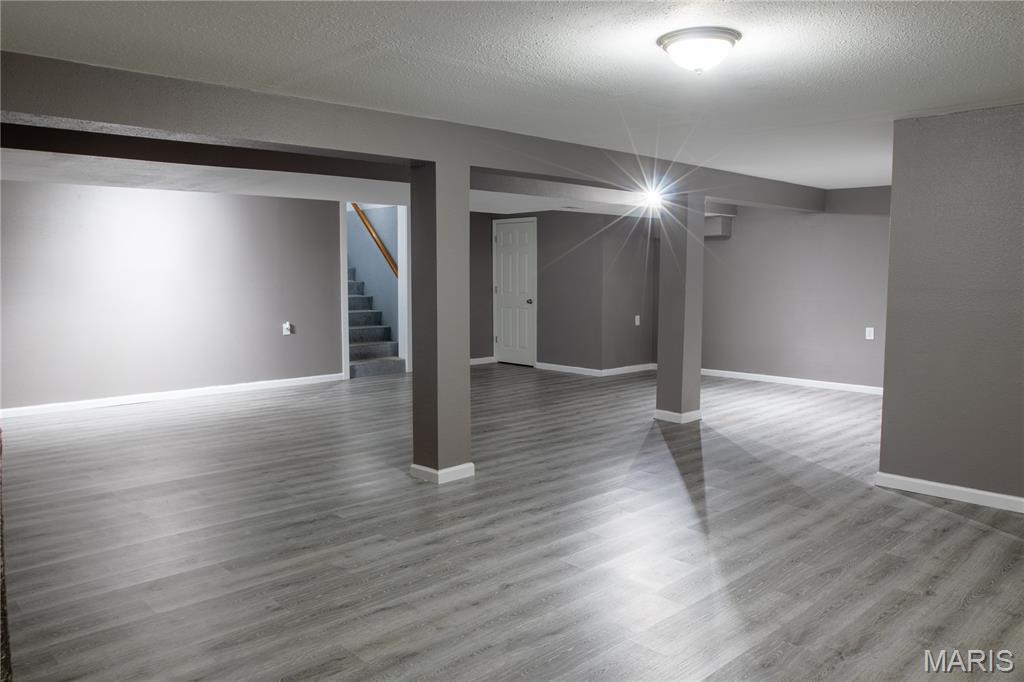 High Valley Lake Est2nd Add - Residential