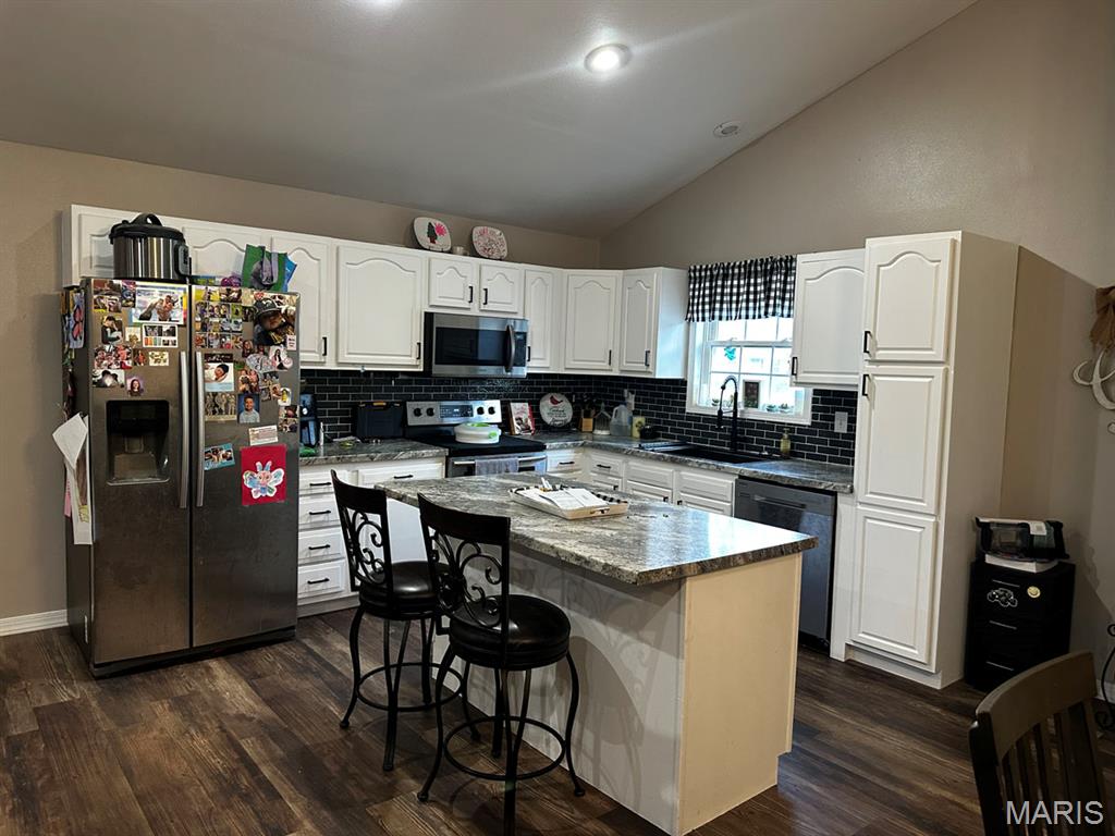 Deerfield Estate - Residential