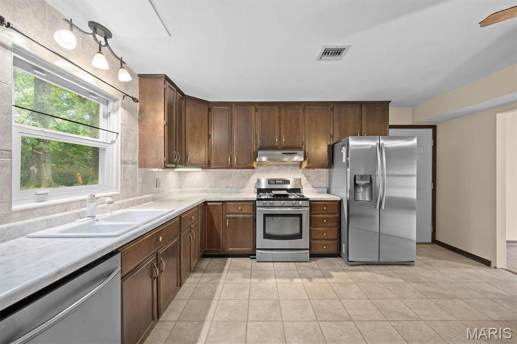 Fox Creek Estates - Residential