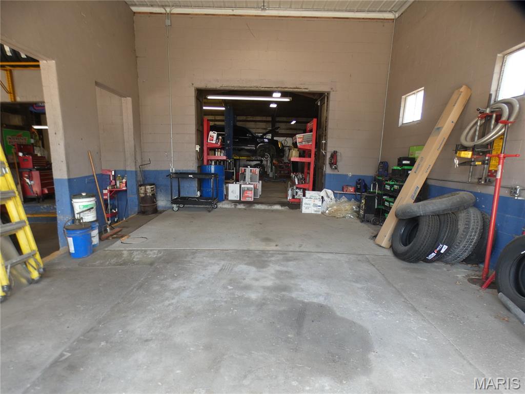 none - Commercial Sale
