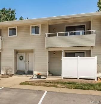 Welcome home to this move in ready 2 bedroom 2 full bathroom in Summer Winds condominiums. Perfectly convenient in St. Peters most prime location. The private entrance leads to this spacious open floor plan that feels like a single-family layout. Large living/dining area with luxury vinyl plank flooring and direct access to the private deck. Kitchen boasts plenty of counter space, ample cabinets and stainless appliances. The primary bedroom suite offers a walk in closet and private bath. Second bedroom with natural light, ceiling fan and hall access to second full bathroom. Dedicated laundry in primary hall with full size washer and dryer. Association pays water, sewer, trash, exterior insurance. Desired Zumwalt South schools, shopping, entertainment and dining. Must See!
