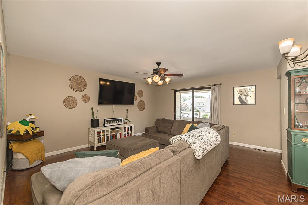 Summer Winds Condos - Residential