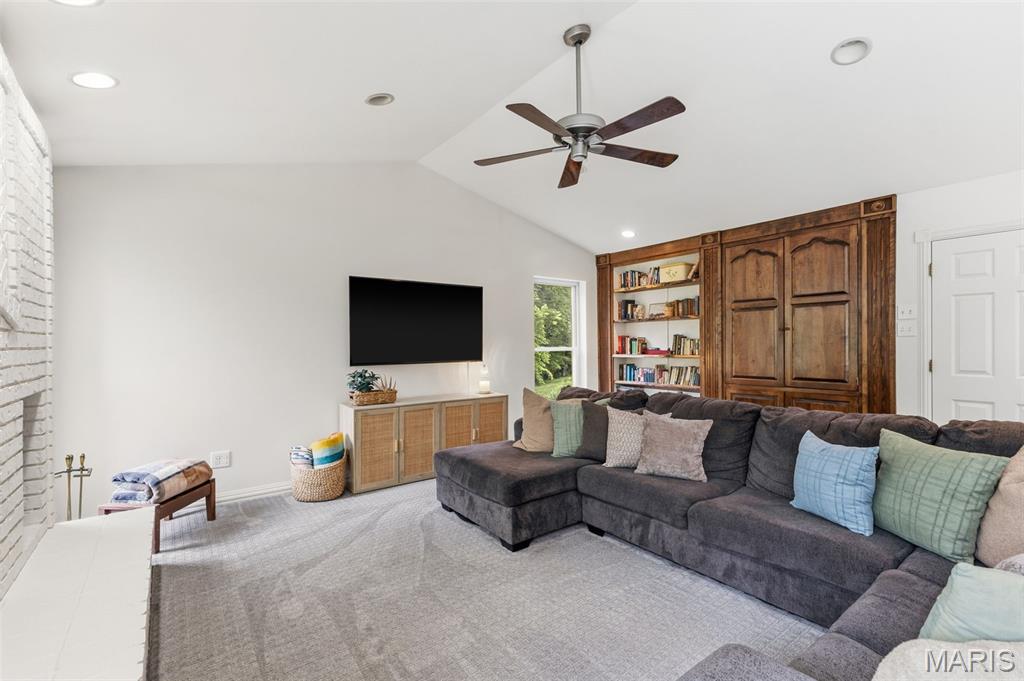 Hawthorne Estates - Residential