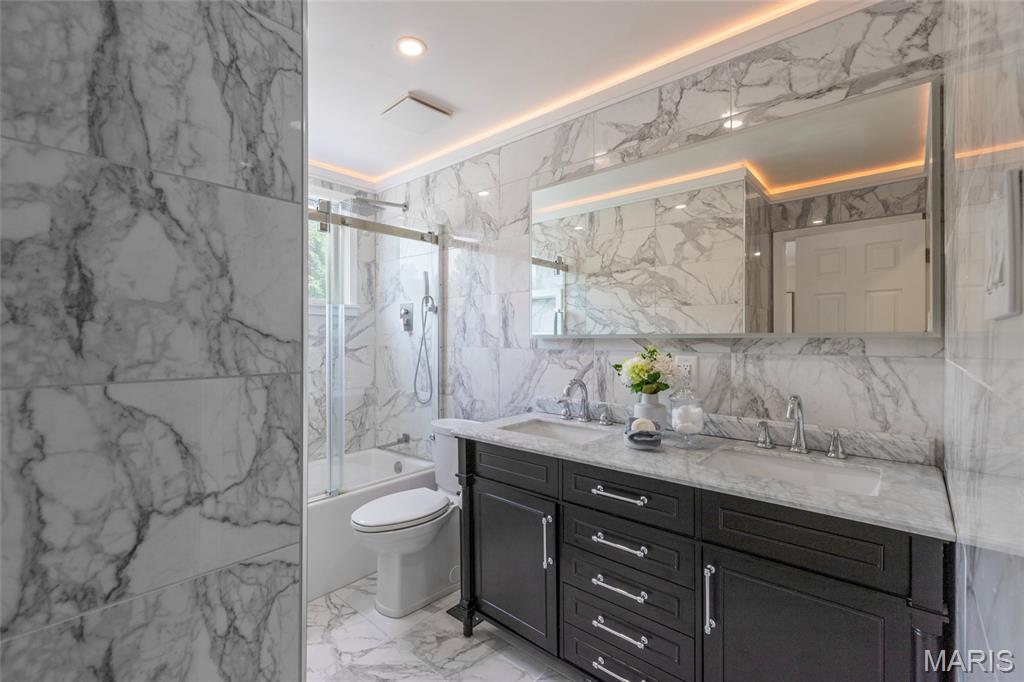 Spring Glen Three - Residential