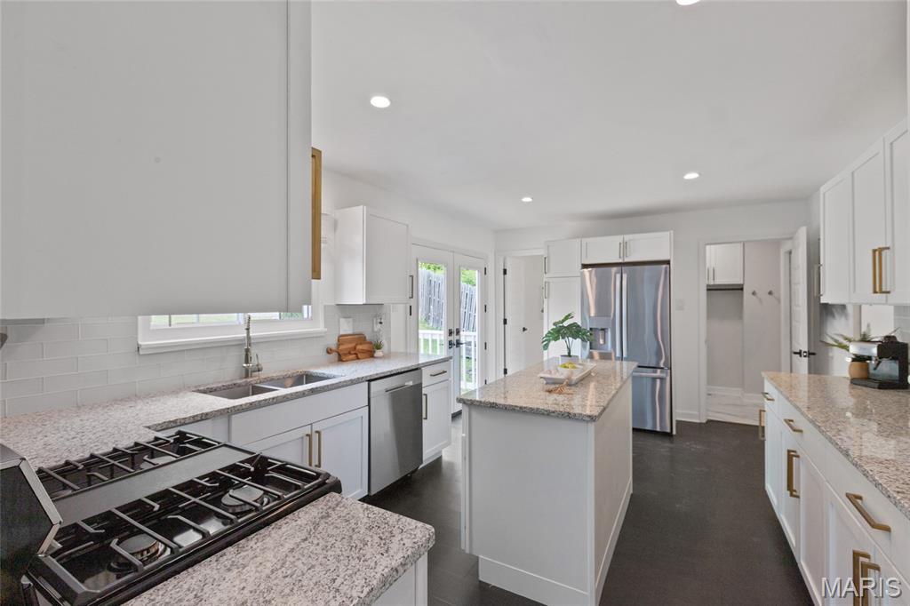 Spring Glen Three - Residential