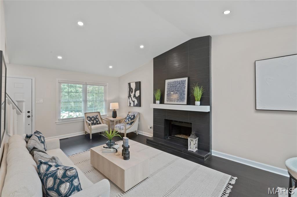 Spring Glen Three - Residential