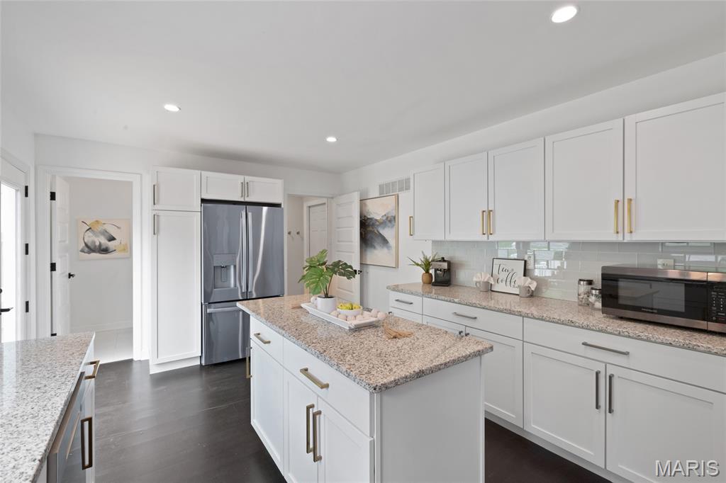 Spring Glen Three - Residential