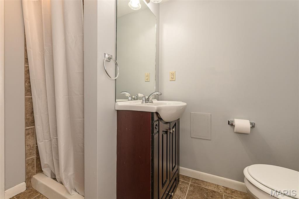 Lake Sherwood Estates - Residential