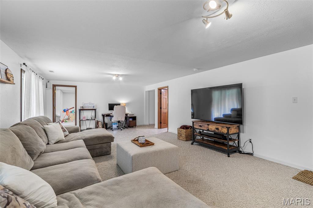 Hyfield Oaks - Residential