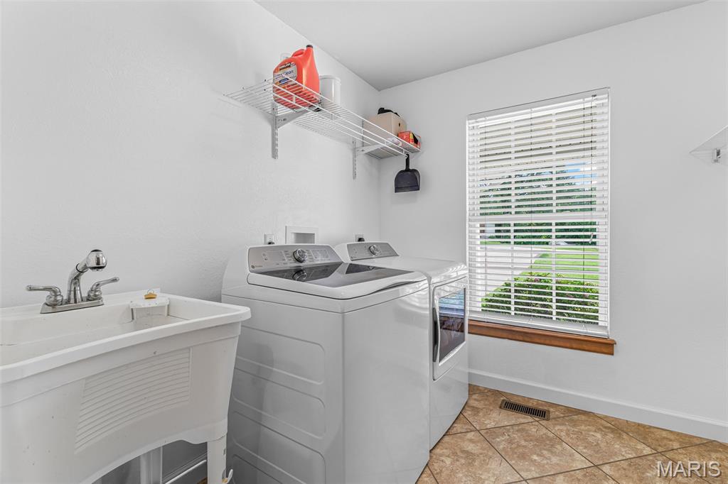 Hyfield Oaks - Residential
