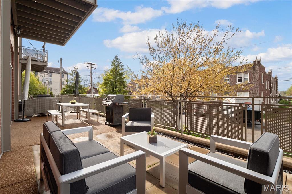 Hi-Pointe Lofts A Condo The - Residential Lease