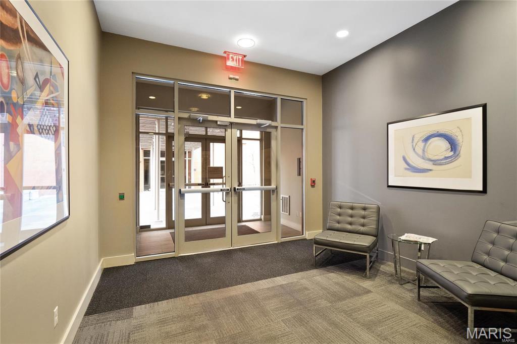 Hi-Pointe Lofts A Condo The - Residential Lease