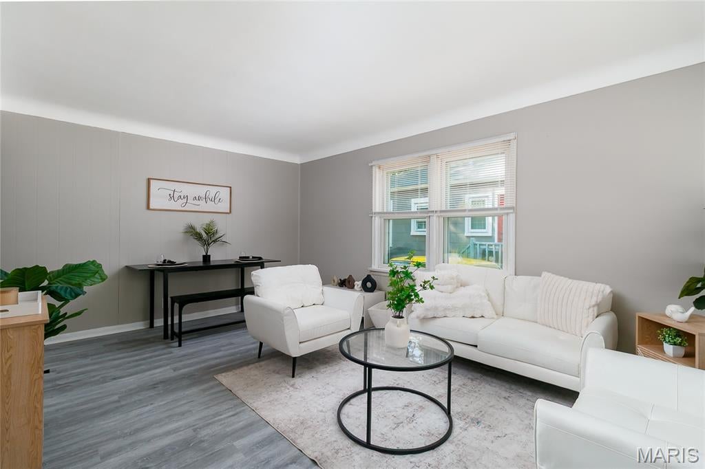 Florissant Road Terrace - Residential