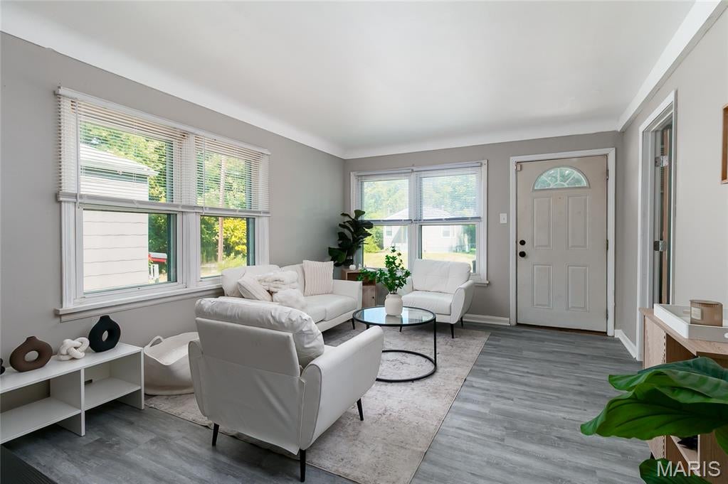 Florissant Road Terrace - Residential