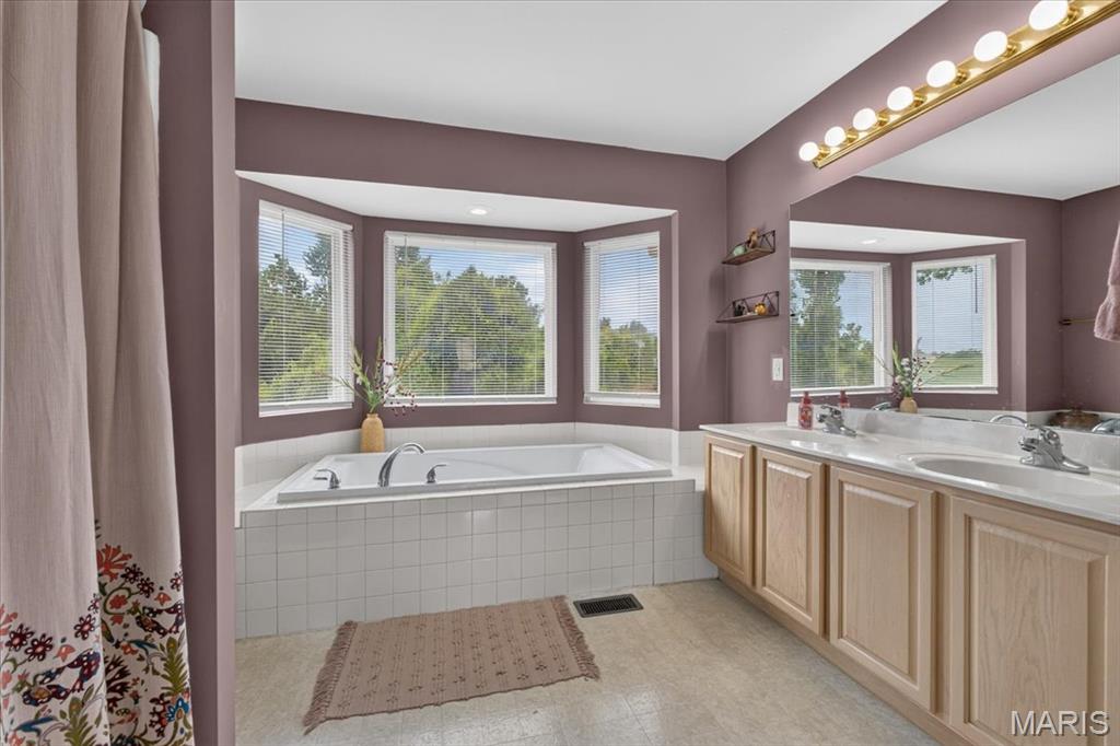 Columbia Lakes - Residential