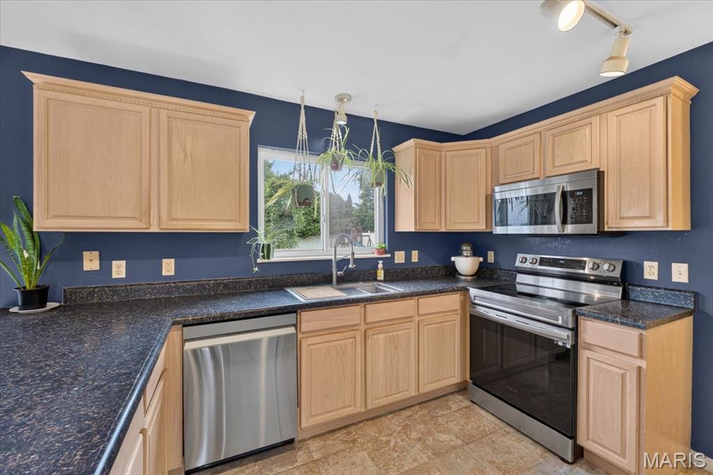 Columbia Lakes - Residential