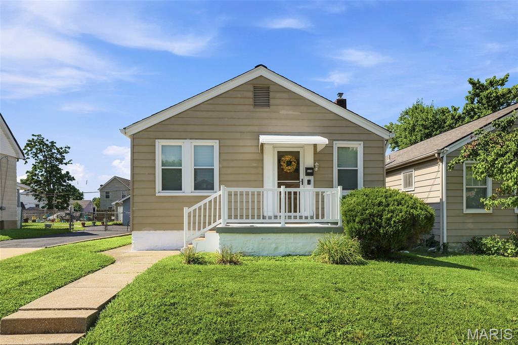 Move-in ready and full of South City charm! This inviting 3-bedroom, 1-bathroom bungalow has been freshly painted and features beautiful hardwood floors, classic South City architecture, and charming stained-glass windows. The spacious family room flows seamlessly into the dining room, creating the perfect layout for everyday living and effortless entertaining. The kitchen is designed for both function and gathering, offering new luxury vinyl plank flooring, new dishwasher, gas stove, double sink, pantry, and plenty of space for an island or dining table. The expansive lower-level basement provides a blank canvas ready for your personal touch—ideal for additional living space, a home gym, workshop, or storage. Outside, enjoy a backyard complete with a concrete path to the storage shed for lawn and gardening equipment, plus a large concrete parking pad offering additional off-street parking and/or a patio for entertaining. This home combines timeless character with modern convenience and is ready for its next owner to move right in. The perfect location for enjoying all St. Louis has to offer including the amazing restaurants on the Hill and close by, Ted Drewes, the Zoo, Forest Park, the Muni, the Science Center and much more!