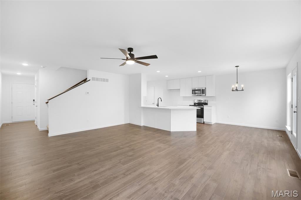 Fairmount Grove 12 - Residential