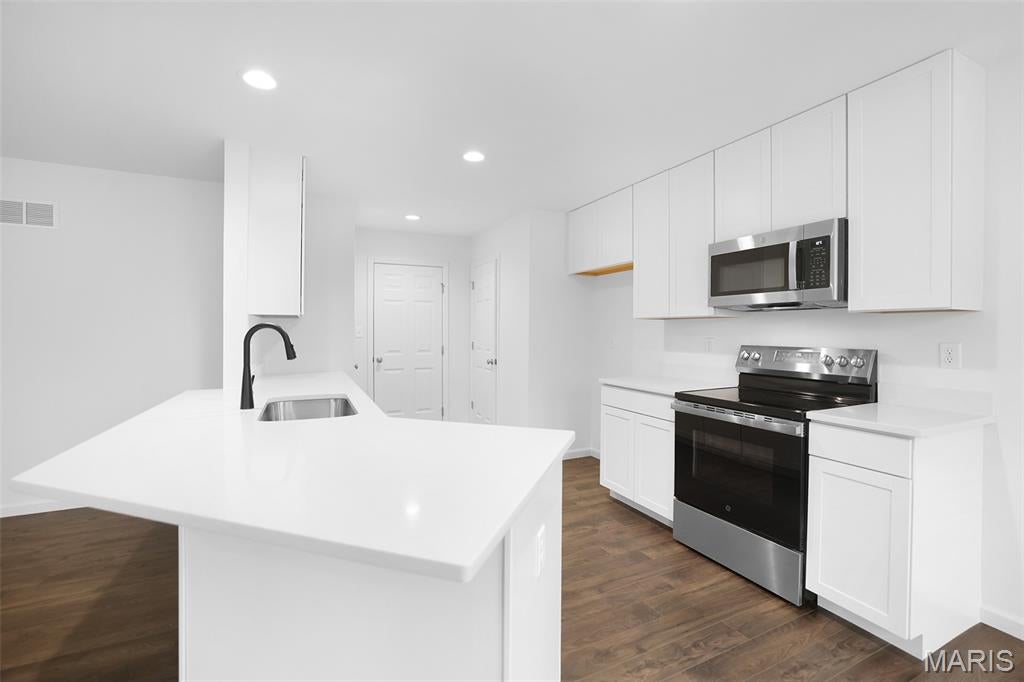 Fairmount Grove 12 - Residential
