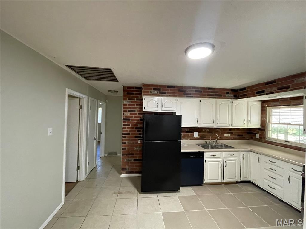 Glasgow Village Unit 15 - Residential