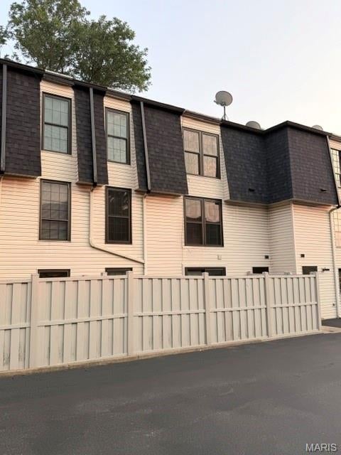 Appletree - Residential