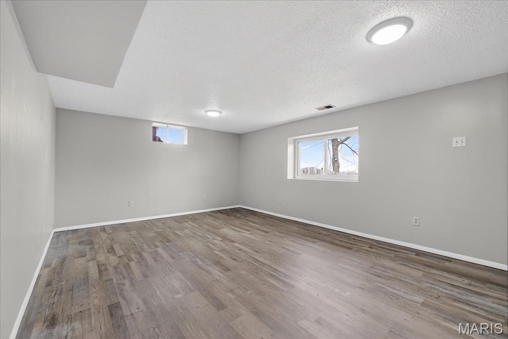 City/St Charles - Residential Lease
