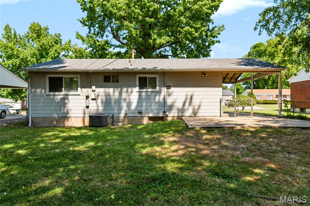 St Chas Hills #3 - Residential
