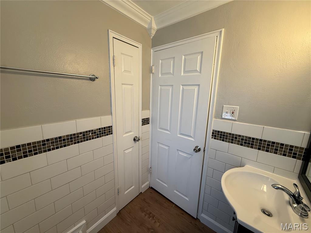 Monterey - Residential Lease