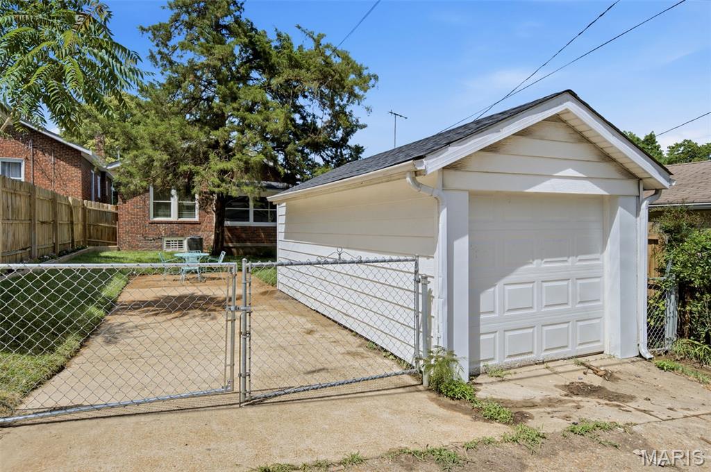 Russells Add 02 - Residential